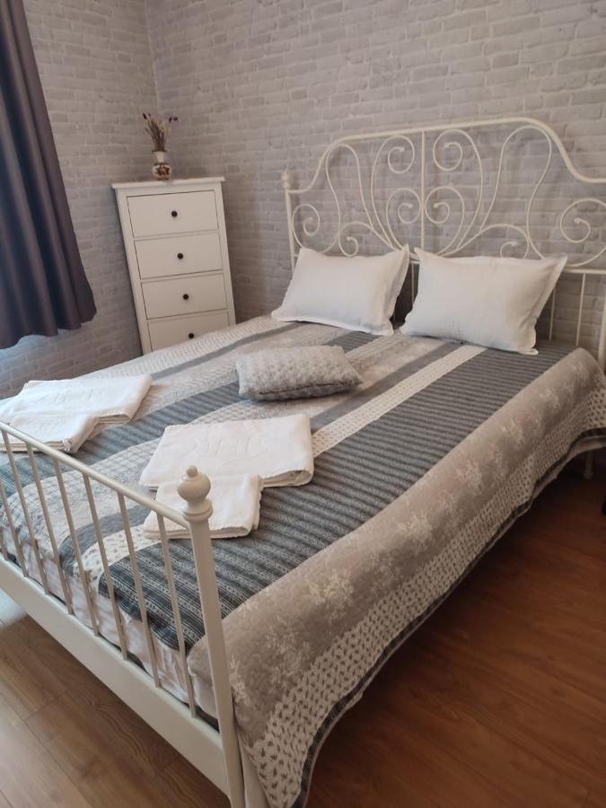 Appartamento Casa Andy Braşov Esterno foto